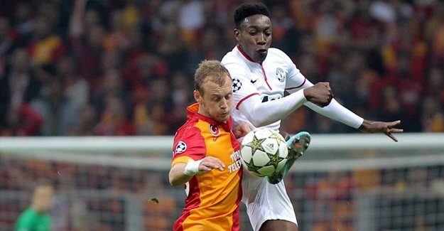 Galatasaray, Manchester United ile karşılaşacak