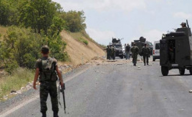 Son dakika... Hakkari'de patlama: 2 ölü