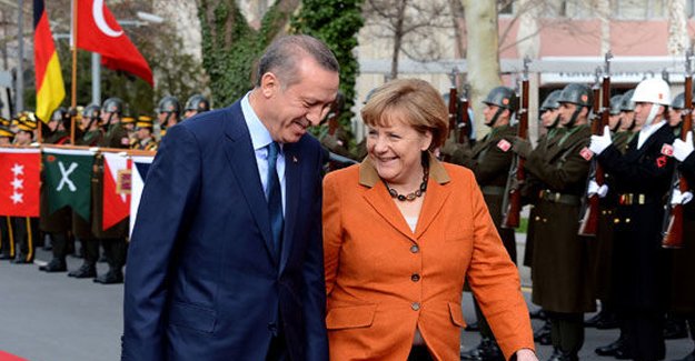 Almanya hükümetinde Erdoğan çatlağı