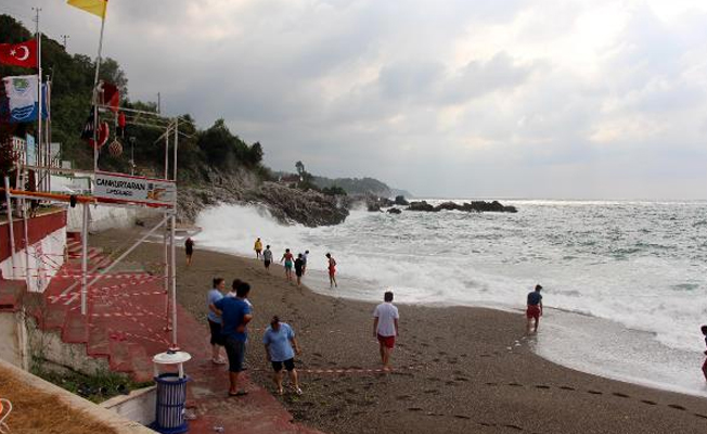Zonguldak'ta denize girmek yasaklandı!
