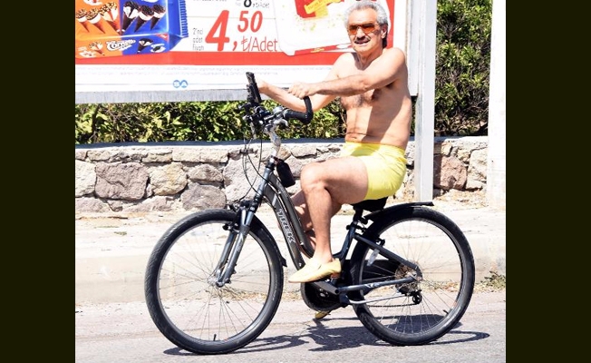 Suudi Prens Bodrum'u bisikletle turladı