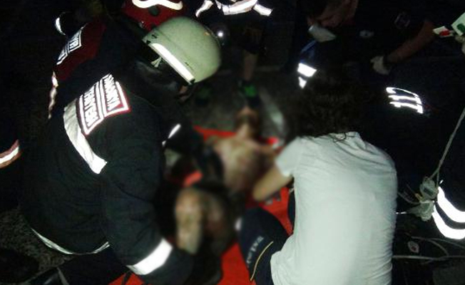 Selfie çekilmek isterken yanarak yere düştü!