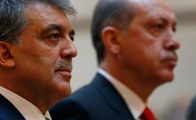 Abdullah Gül’den AKP’nin 16. yıl dönümünde 'Demokrasi' mesajı