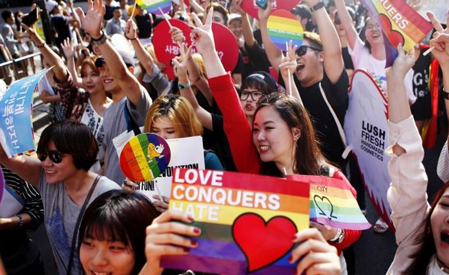 Anayasa Mahkemesi: LGBT vakıfları kamuya yararlıdır!