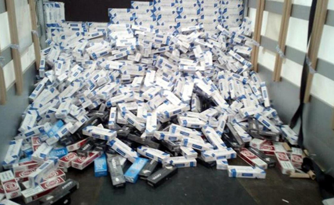 Yolcu otobüsünden 910 paket kaçak sigara çıktı