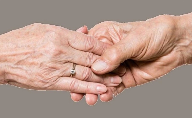 Ötanazi haklarını kullanan 65 yıllık evli çift hayatlarına son verdi