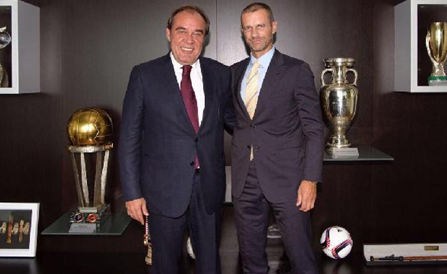 Yıldırım Demirören UEFA başkanıyla baş başa görüştü!