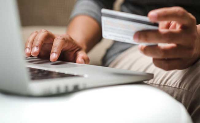 Banka kartları online alışveriş kullanım süresi uzatıldı