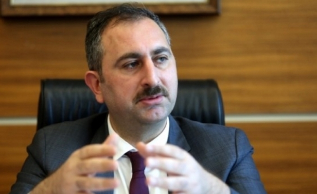 Adalet Bakanı Gül, Alman mevkidaşıyla görüştü