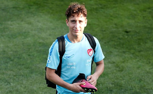 Emre Mor'dan Fenerbahçe'yi sevindiren haber!