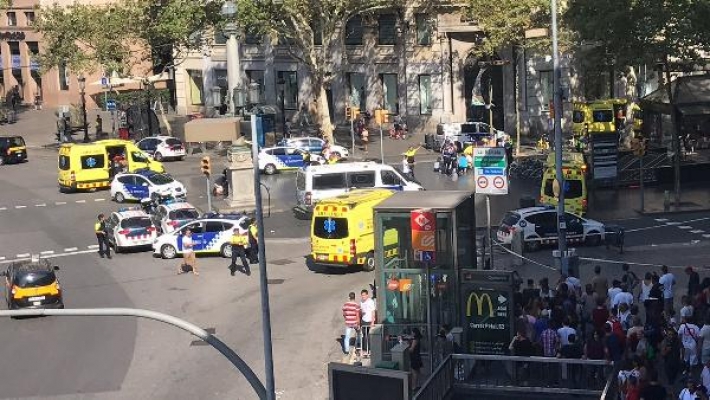 Barcelona'da çifte saldırı: Çok sayıda ölü ve yaralı...
