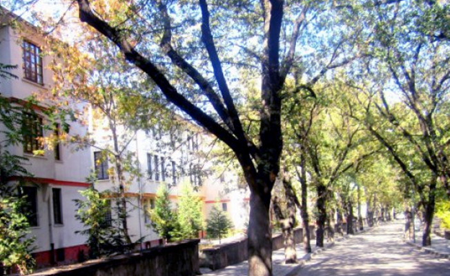 Cumhuriyet'in ilk toplu konut alanını ranta açtılar