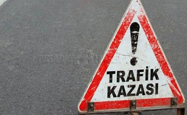 Afyonkarahisar'da minibüs devrildi