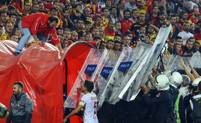 Göztepe-Eskişehirspor maçı için flaş karar!