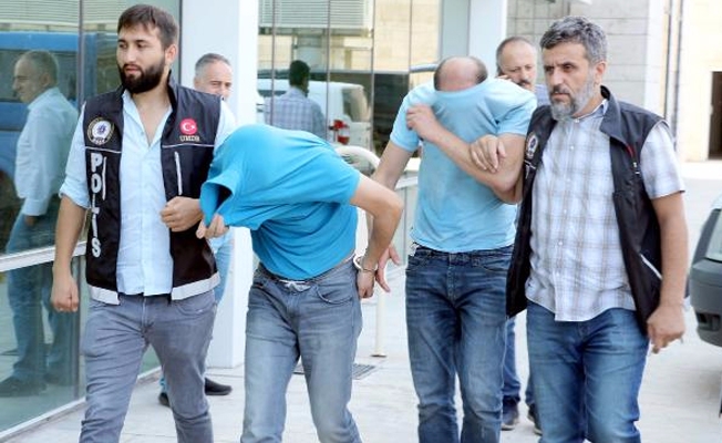 Otomobilde 1 kilo bonzai bulundu: 4 gözaltı!