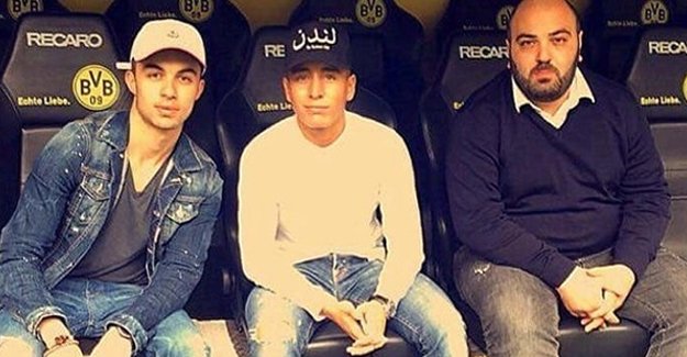 Emre Mor'un Arapça yazılı şapkası tartışma yarattı