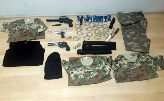 Yakalanan FETÖ üyelerinin otomobilinden çıkanlar şok etti!