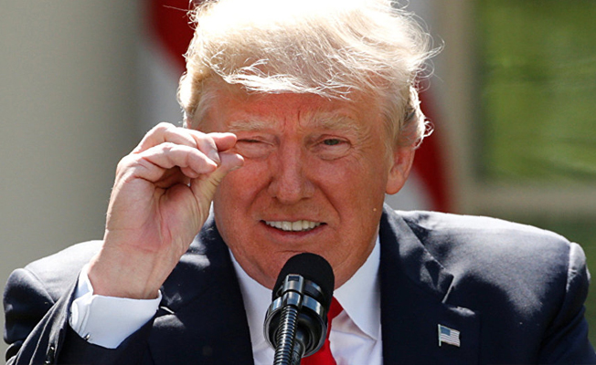 Trump tek tuşla Twitter’a 2 milyar dolar kaybettirebilir!