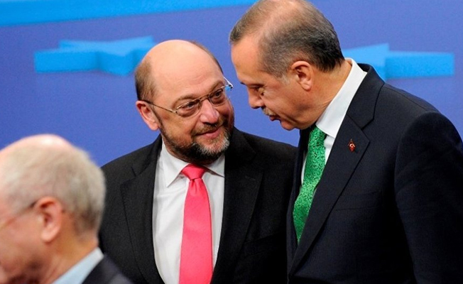 SDP'li Schulz: Erdoğan ölçüyü iyice kaçırdı