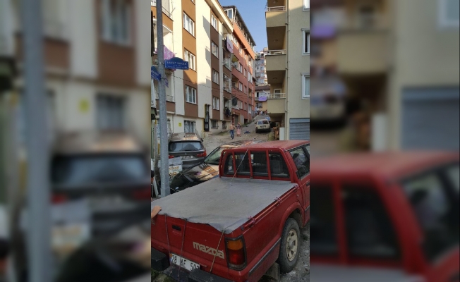 Ağabeyini bıçaklayarak öldürdü!