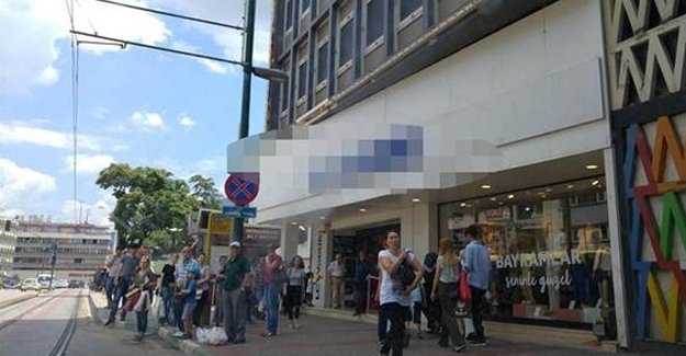 Mağazada 'Bomba var' diye bağırdı, müşteriler para ödemeden kaçtı
