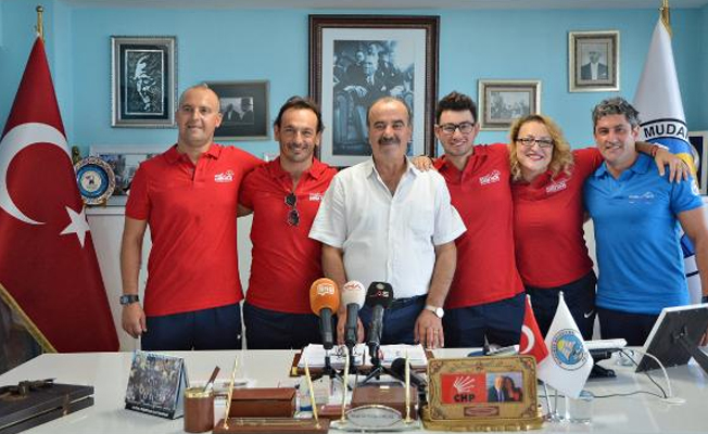 Milli yüzücüler Manş Denizi'ni yüzerek geçecekler