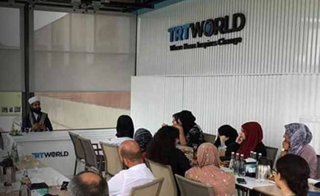 Şeyhten TRT çalışanlarına TRT binasında 'İslami sohbet'