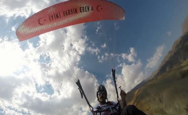Şehit Eren Bülbül, gökyüzünde anıldı
