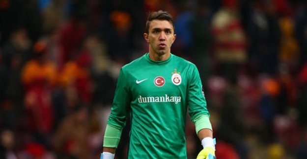 Galatasaray'da şimdi de Muslera depremi!