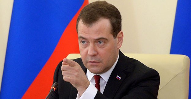 Medvedev'den Türkiye'ye ambargo açıklaması