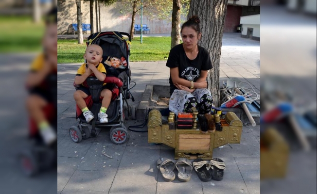 Kadın ayakkabı boyacısına devletten yardım