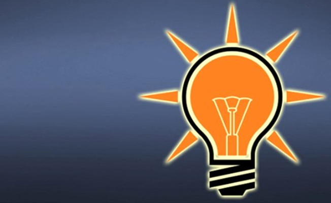 AKP'nin İstanbul'da 5 il teşkilatında değişiklik!
