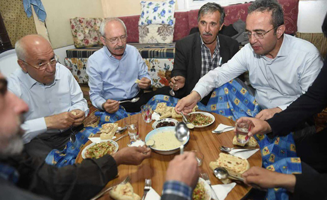 CHP'li Bülent Tezcan, Mahir Ünal'a ayarı verdi!