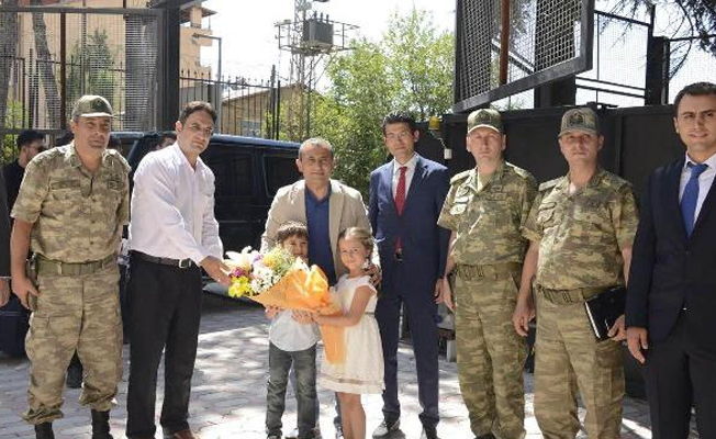Tunceli Valisi Pertek'i ziyaret etti