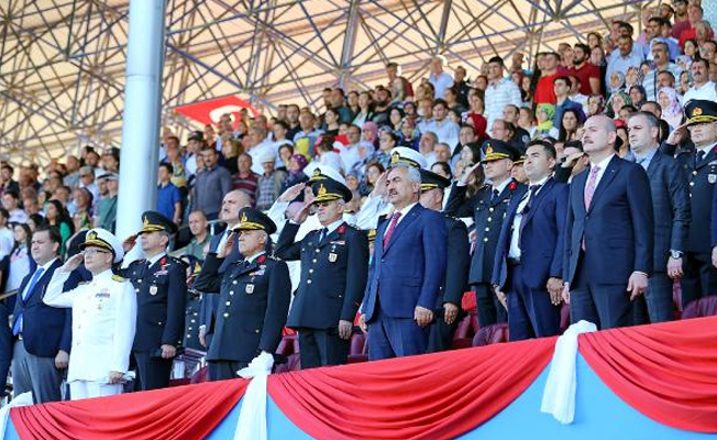 Bakandan darbeci askerlere: İçimizdeki birçok haini ortaya çıkardık!