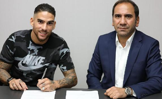 Demir Grup Sivasspor, Medjani ile anlaştı