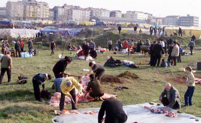 Bakanlıktan kurban açıklaması: Sokakta kesene ceza!