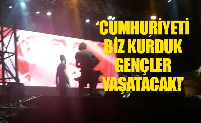 Zeytinli Rock Festivali'nde 'Atatürk' mesajı!
