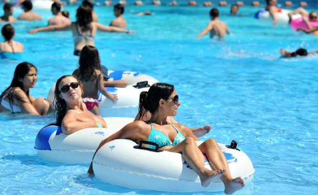 Turist sayısı arttı, gelir düştü