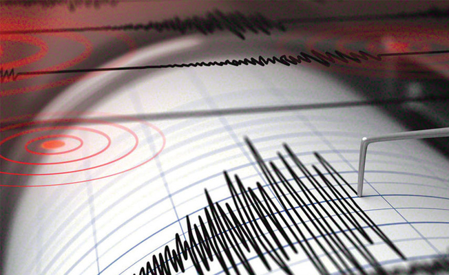İran'da korkutan deprem