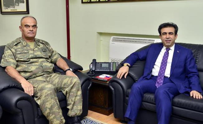 Vali Tümgeneral Yayla'yı ziyaret etti