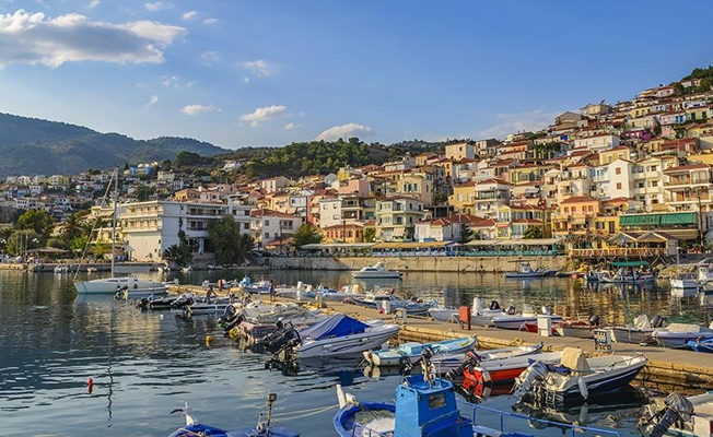 Türkler hiçbir masraftan kaçınmıyor