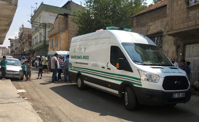 Suriyeli kız, komşusunu öldürüp kaçtı