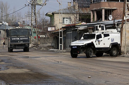 Van'da saldırı! şehit ve yaralılar var