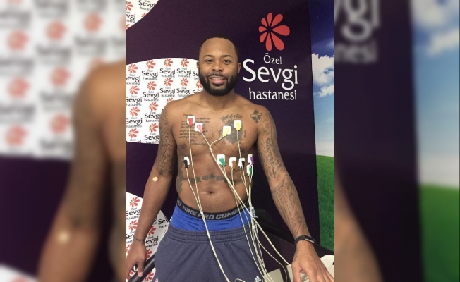 Jerry Smith'ten Karesispor'a sürpriz