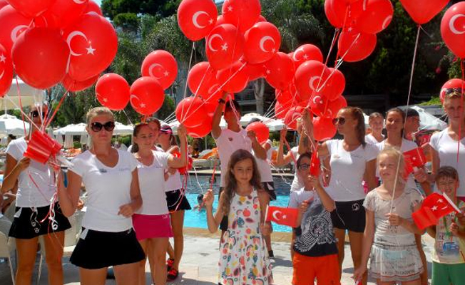 5 yıldızlı otelde 30 Ağustos coşkusu