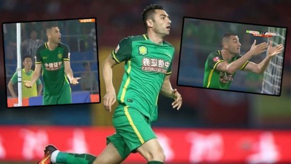 Burak Yılmaz'dan Hakeme: Allah Belanı Versin