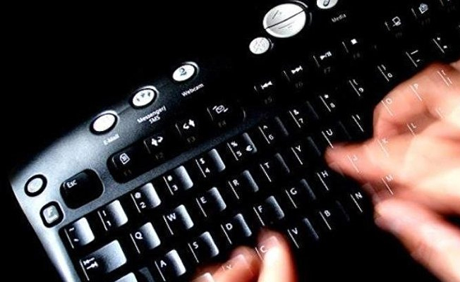 Görme engelliye, çocuk pornosu suçlaması