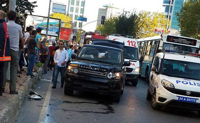 Beşiktaş’ta dehşet kaza: Birbirlerine girdiler!