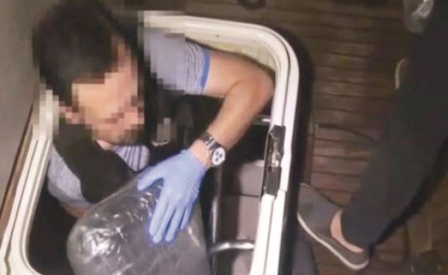 Lüks yata düzenlenen baskında 280 kilo skunk ele geçirildi